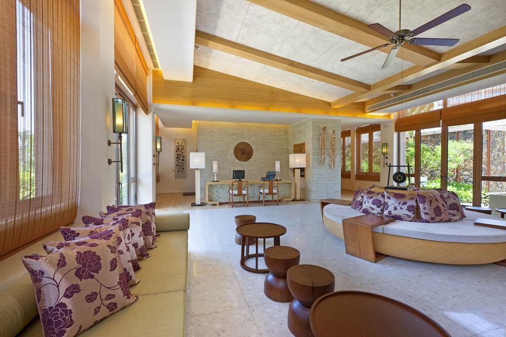 Four Points By Sheraton Shenzhou Peninsula Resort Wanning Exteriör bild
