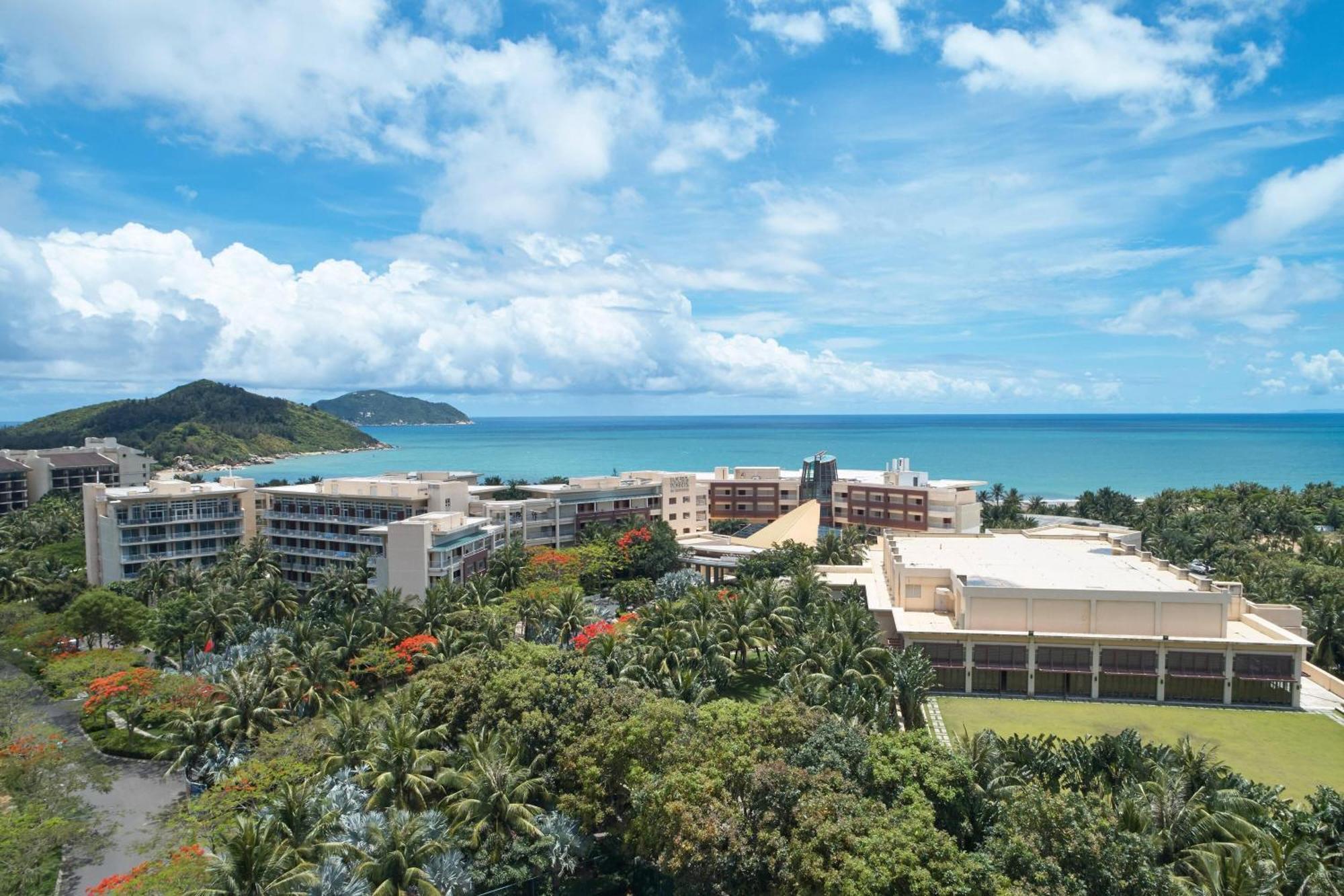 Four Points By Sheraton Shenzhou Peninsula Resort Wanning Exteriör bild