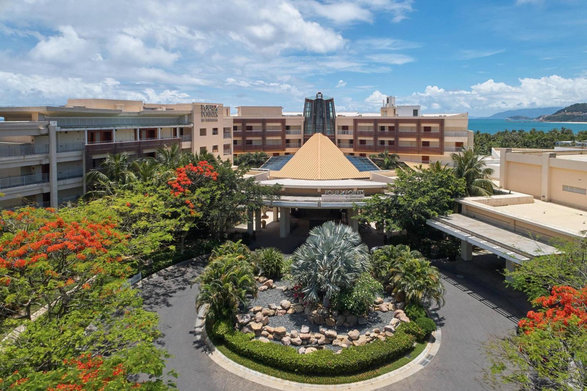 Four Points By Sheraton Shenzhou Peninsula Resort Wanning Exteriör bild