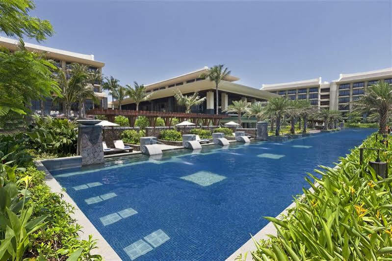 Four Points By Sheraton Shenzhou Peninsula Resort Wanning Exteriör bild