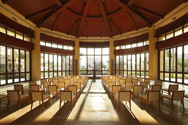 Four Points By Sheraton Shenzhou Peninsula Resort Wanning Exteriör bild