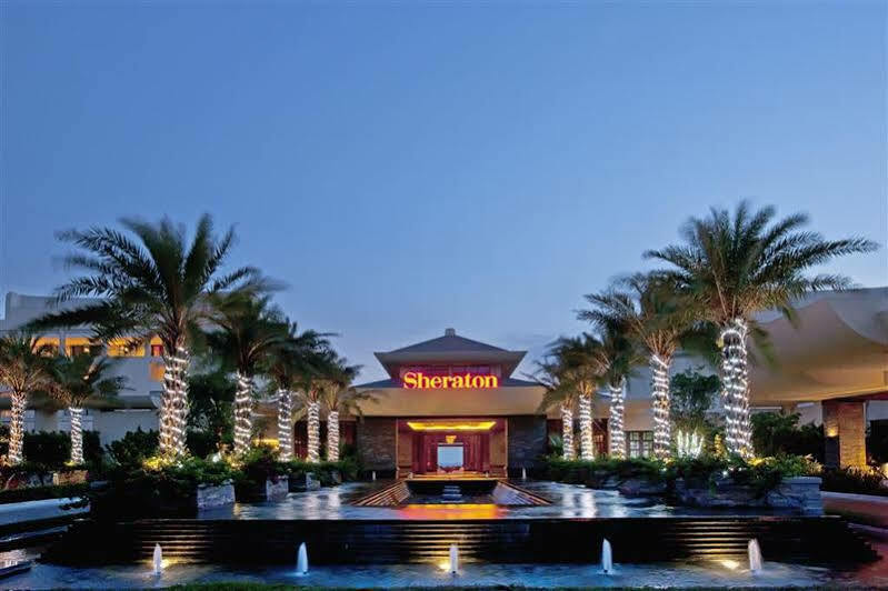 Four Points By Sheraton Shenzhou Peninsula Resort Wanning Exteriör bild